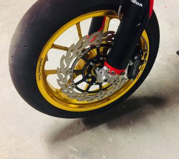 Marchesini kompe supermoto wielen goudkleurig